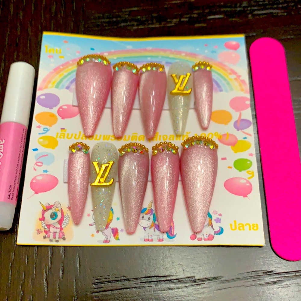 Fashion Designer Nails